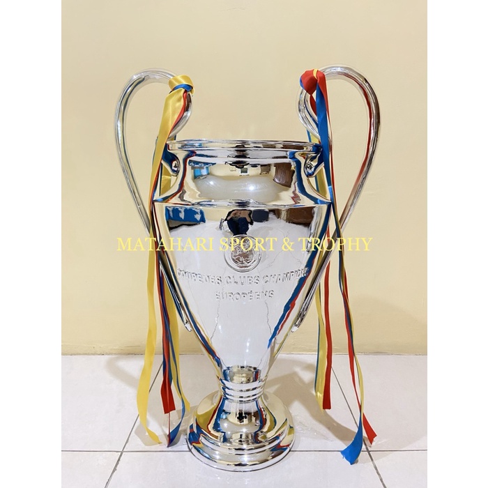 Piala Champions Europens Trophy
