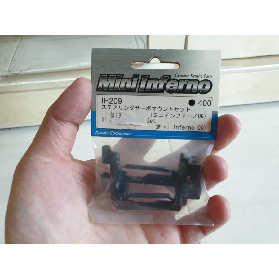 SPARE PART KYOSHO RC MINI INFERNO IH209 ST SERVO MOUNT SET 09 ORI