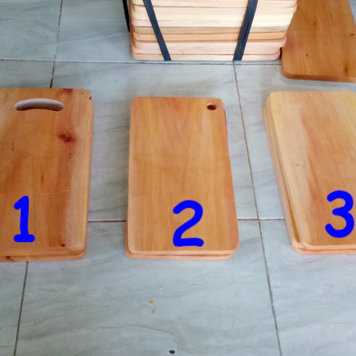 Talenan Kayu MAHONI 34 x 18,5 cm / Wooden Cutting Board