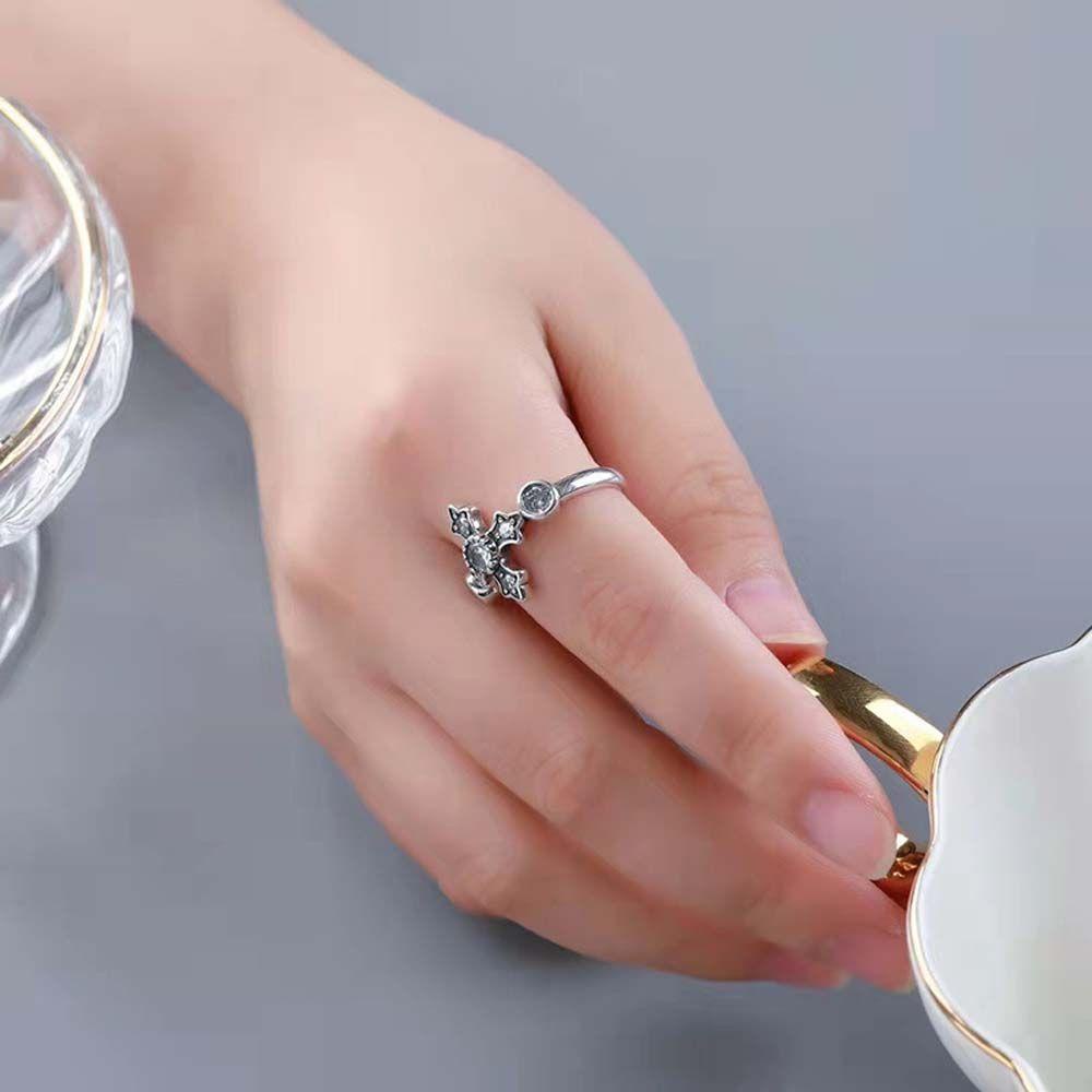 [Elegan] Cincin Terbuka Pasang Niche Cross Pacar Zirkon Vintage Knuckle Ring