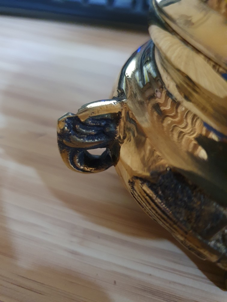 Hiolo Tempat Bakar Dupa/buhur/kemenyan Naga Kuningan