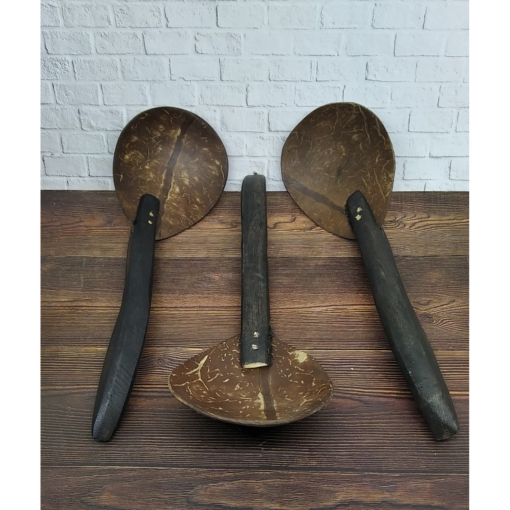 IRUS BATOK KELAPA 3 PCS GAGANG KAYU
