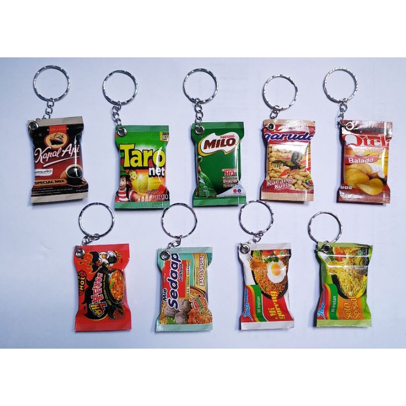 GANTUNGAN KUNCI MINIATUR SNACK (MAKANAN RINGAN) / GANTUNGAN KUNCI UNIK / GANTUNGAN KUNCI LUCU