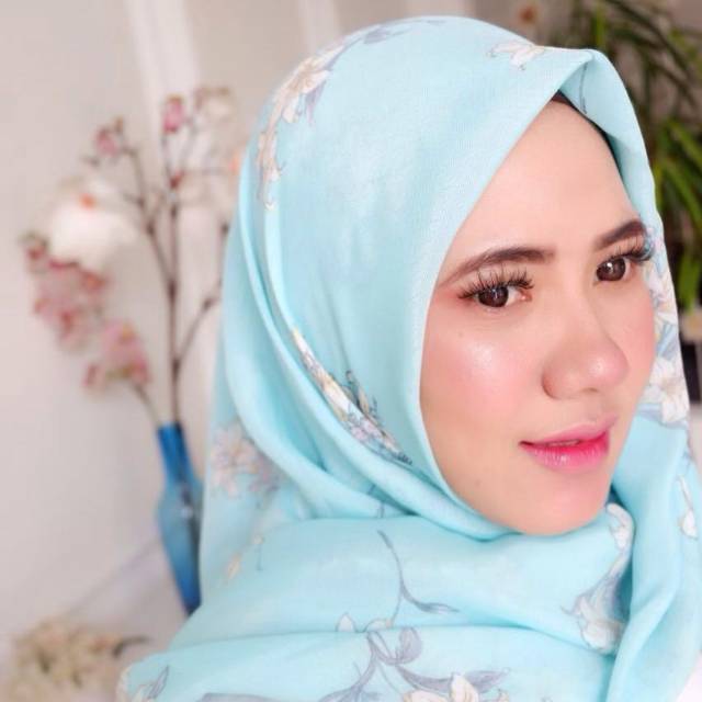 Hijab Aara