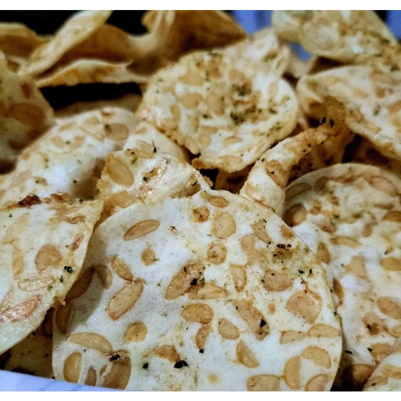 

KERIPIK TEMPE SAGU 500gr - KERIPIK RENYAH