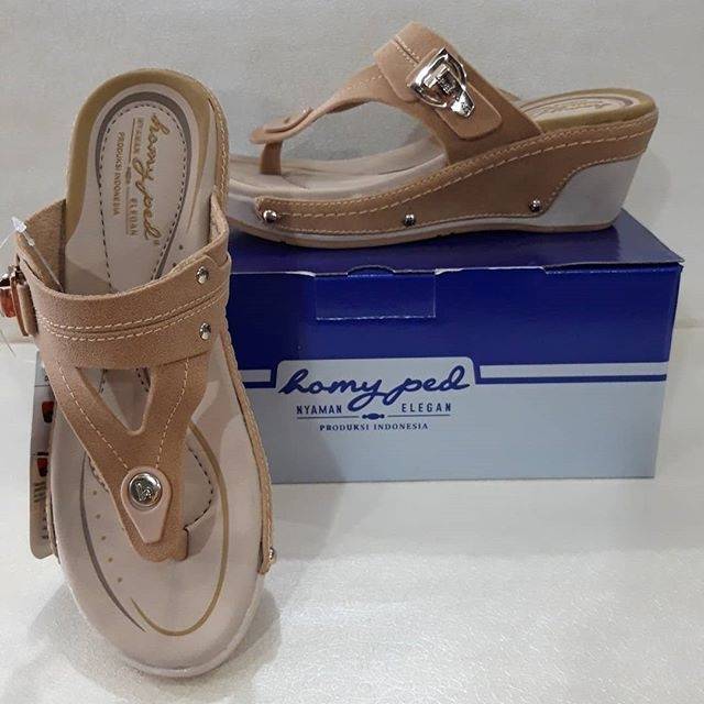 Sandal wanita Homyped seri Carleta N71