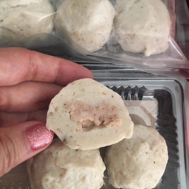 

Baso ikan tenggiri isi ayam cincang