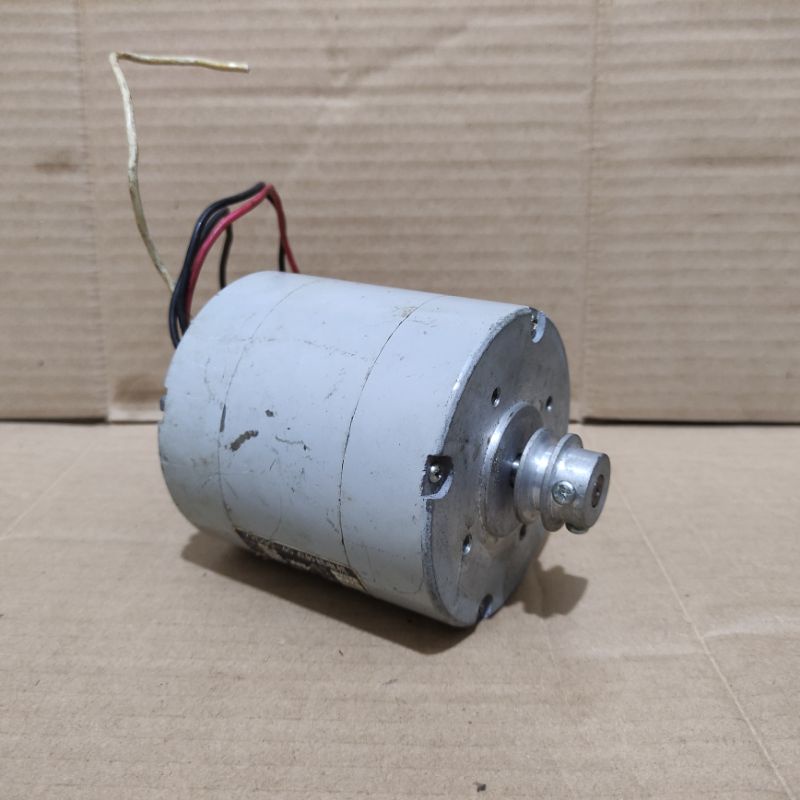 DINAMO AC 220V 40W 1400RPM