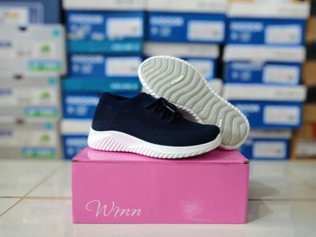 WINN FASHION SPORT