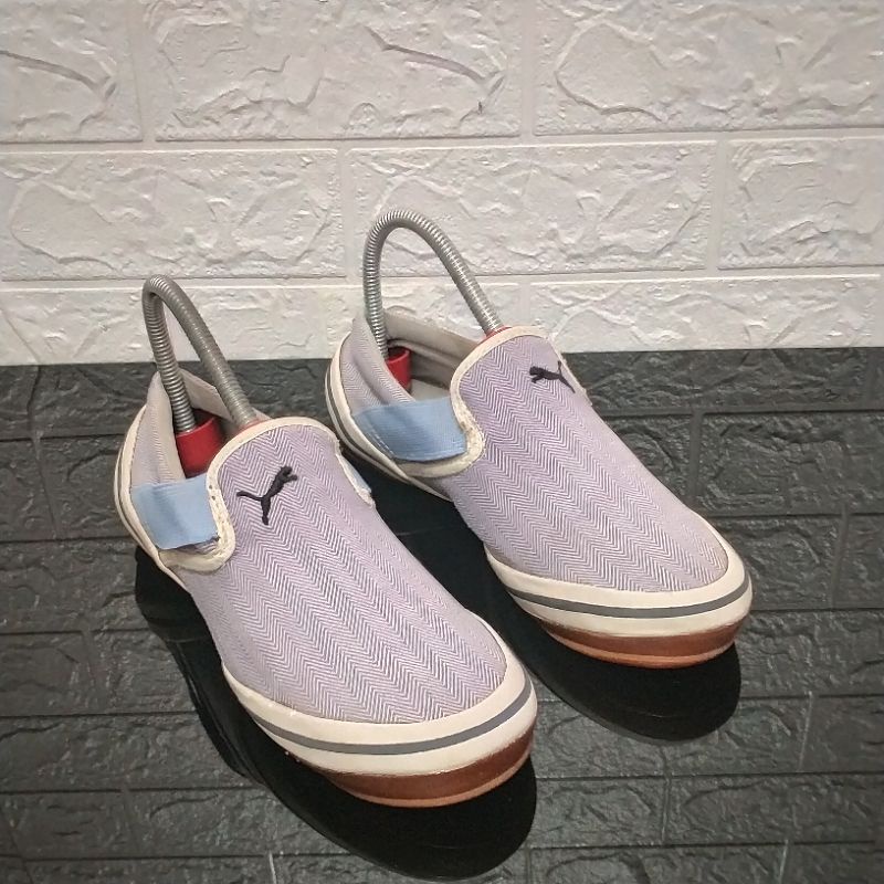 Sepatu slip On Puma size 37 original second