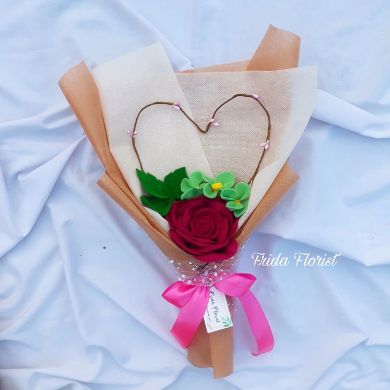 BUKET FLANEL / BUKET WISUDA / BUKET BUNGA FLANEL