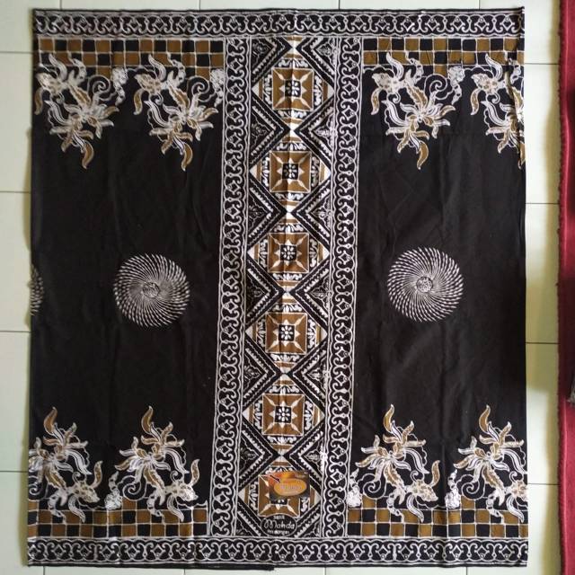 Sarung batik mahda