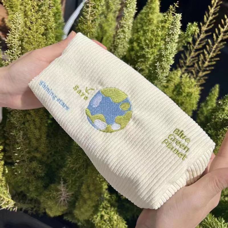 ♀❡☇Sera Protect the Earth Tempat Pensil Kapasitas Besar Siswa SMP Harus Memiliki Kotak Alat Tulis Niche Tas Penyimpanan Non-tabrakan