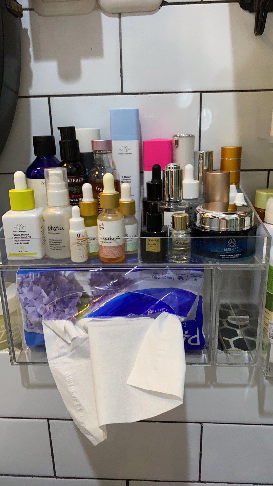 Tempat Tissue Akrilik Tipe ( Br-3 )