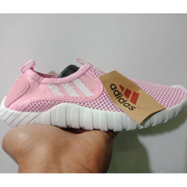 Sepatu adidas jawpaw import cewe