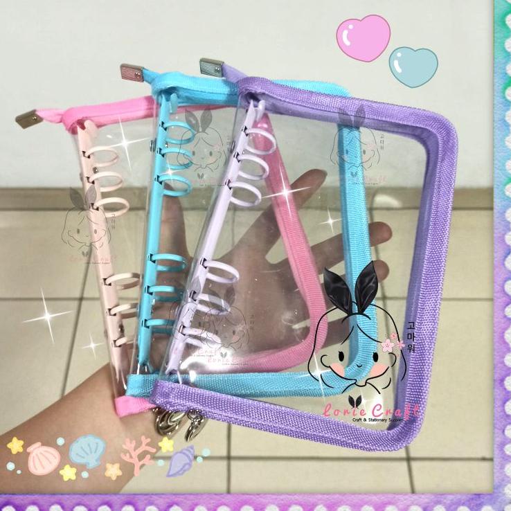 

Super Hemat LC Binder Zipper Ring Warna A6 Mika PVC Bening Resleting Besi Warna