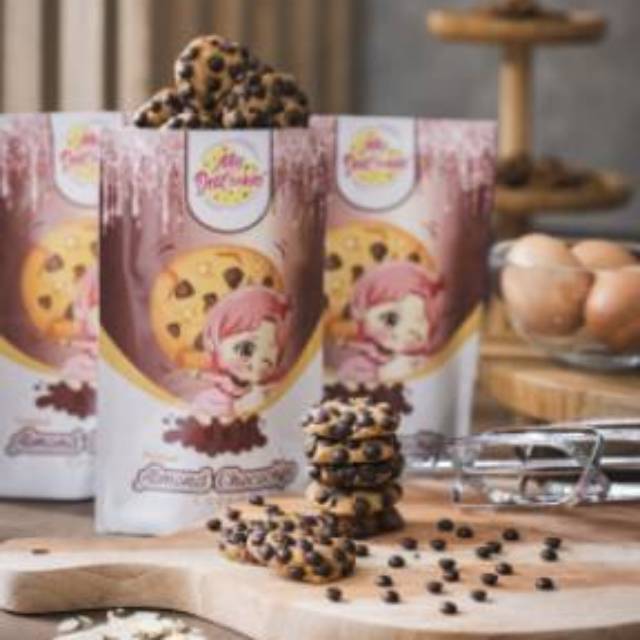 

Almond Chocochips Cookies / Kue Kering Chocochip Almond / Cookies Pouch / Kue Kering Pouch