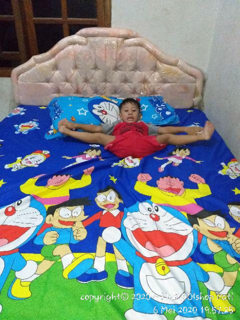 Sprei Doraemon Star Uk 90, 100, 120, 160, 180, 200