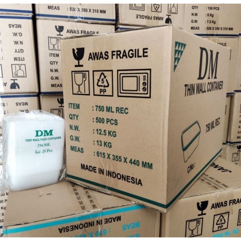 thinwall dm persegi 750 ml
