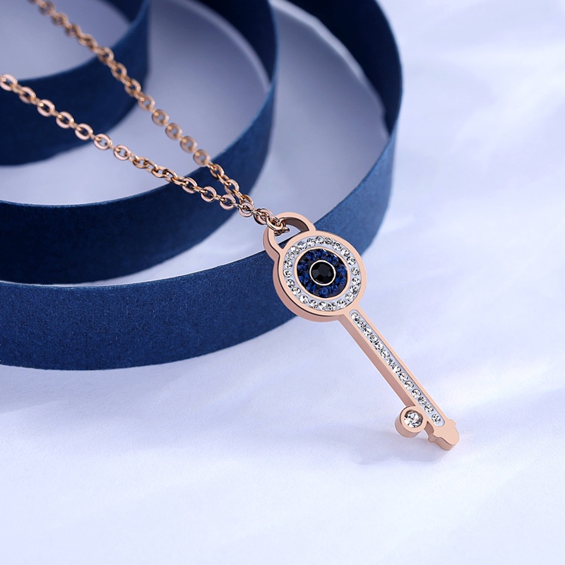 Kalung Titanium Import Korea Anti Pudar Model Kunci