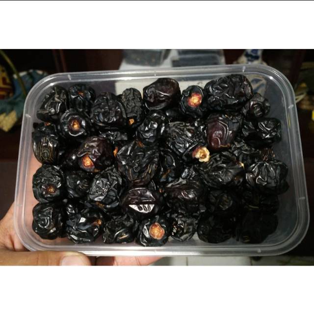 

Kurma Ajwa Premium Madina Super