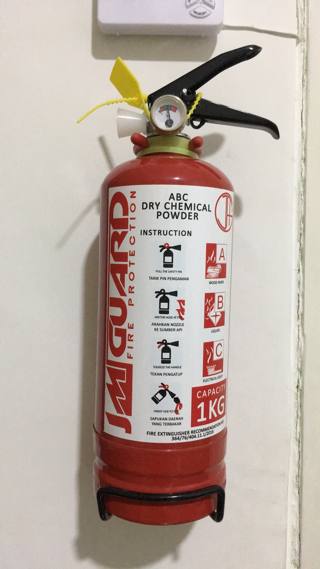 Apar 1 Kg Alat Pemadam Api Ringan Fire Extinguisher Abc Dry Powder