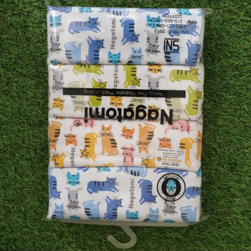 Bedong Nagatomi & bon bon motif