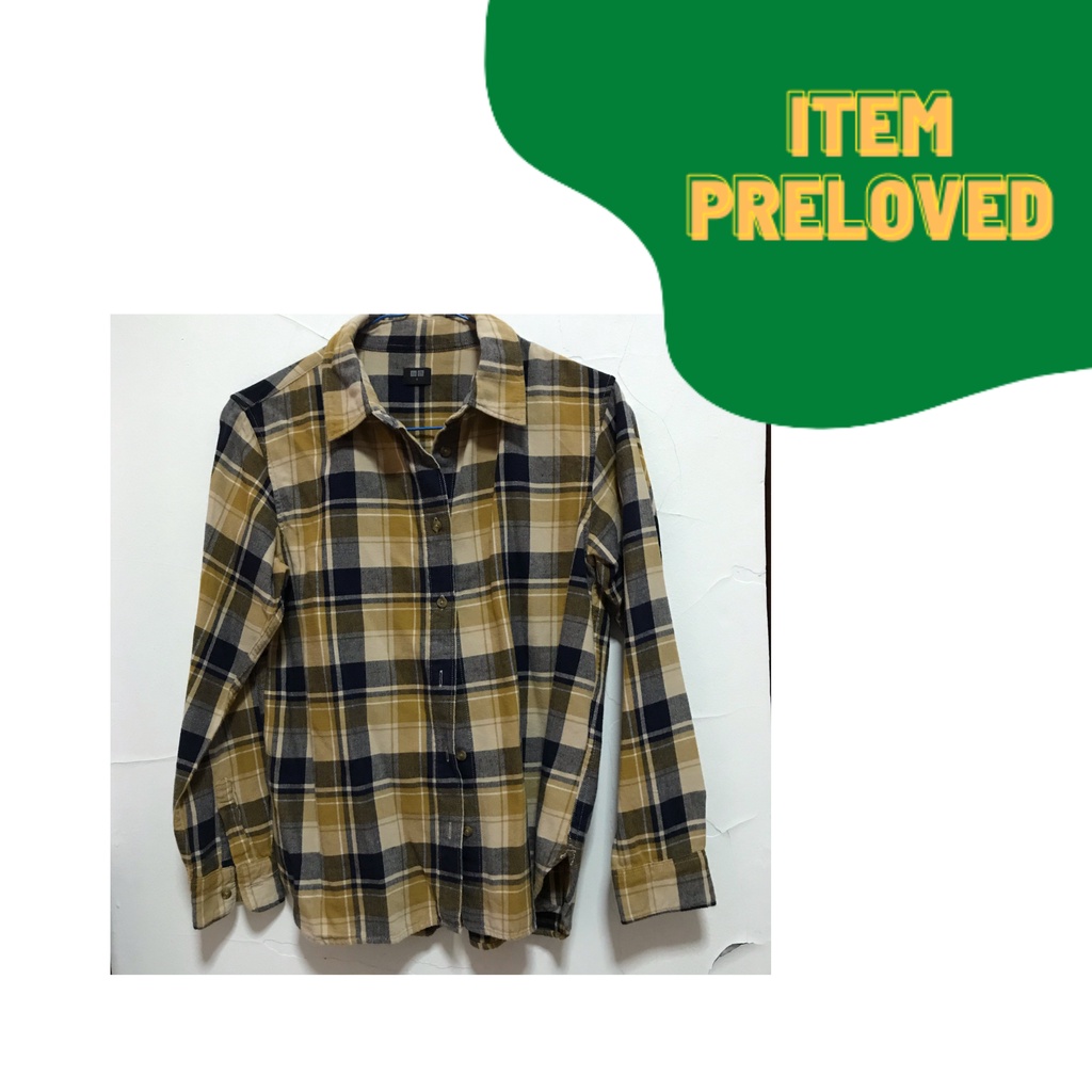 Preloved Flannel Uniqlo