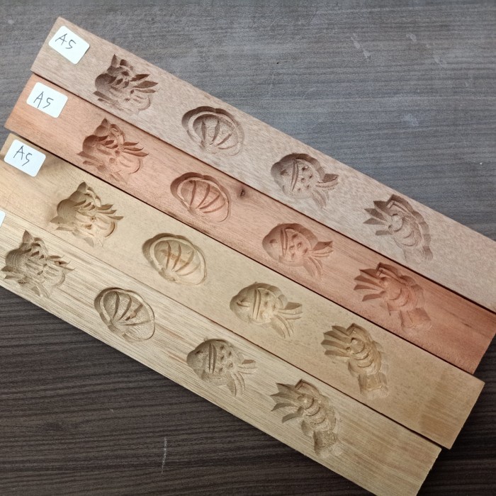 cetakan kue bangkit kayu code A5