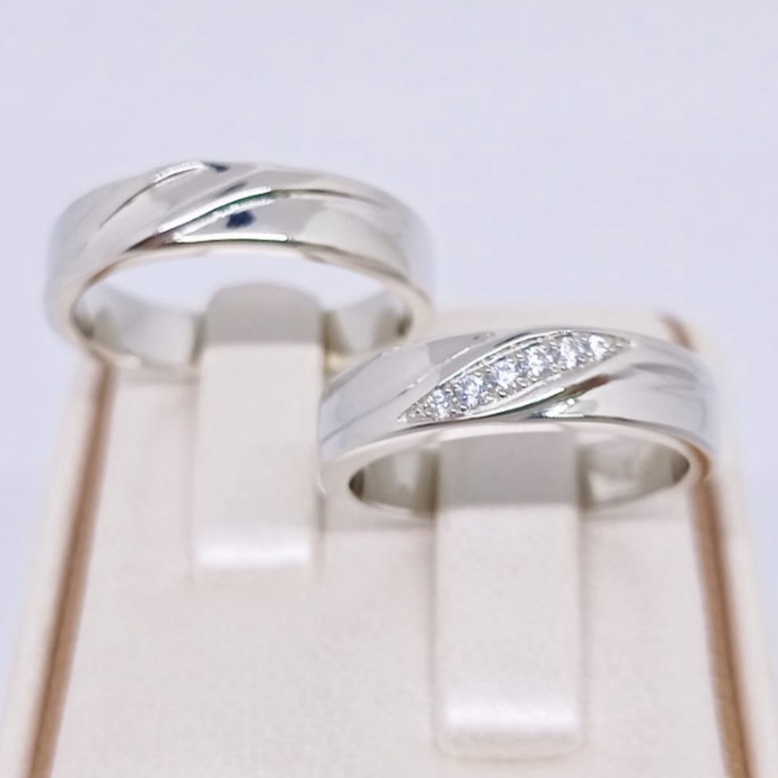 Cincin Tunangan Couple Perak Asli Ukir Nama A215