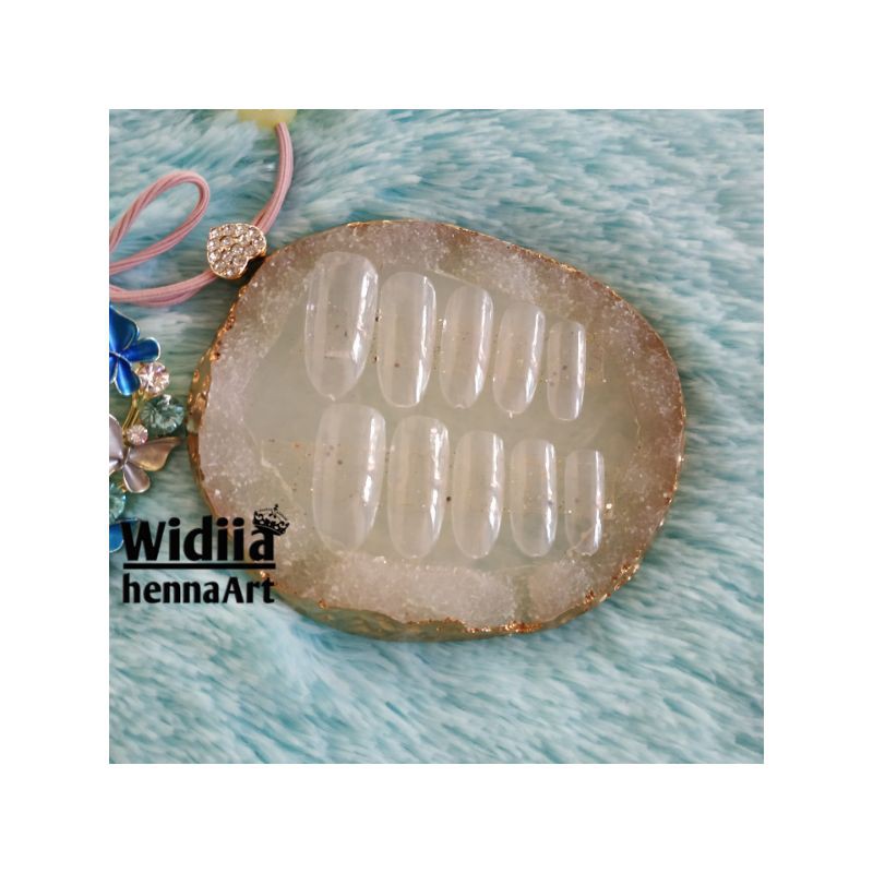 Kuku Palsu Oval Bening