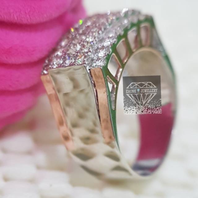 Cincin emas berlian eropa