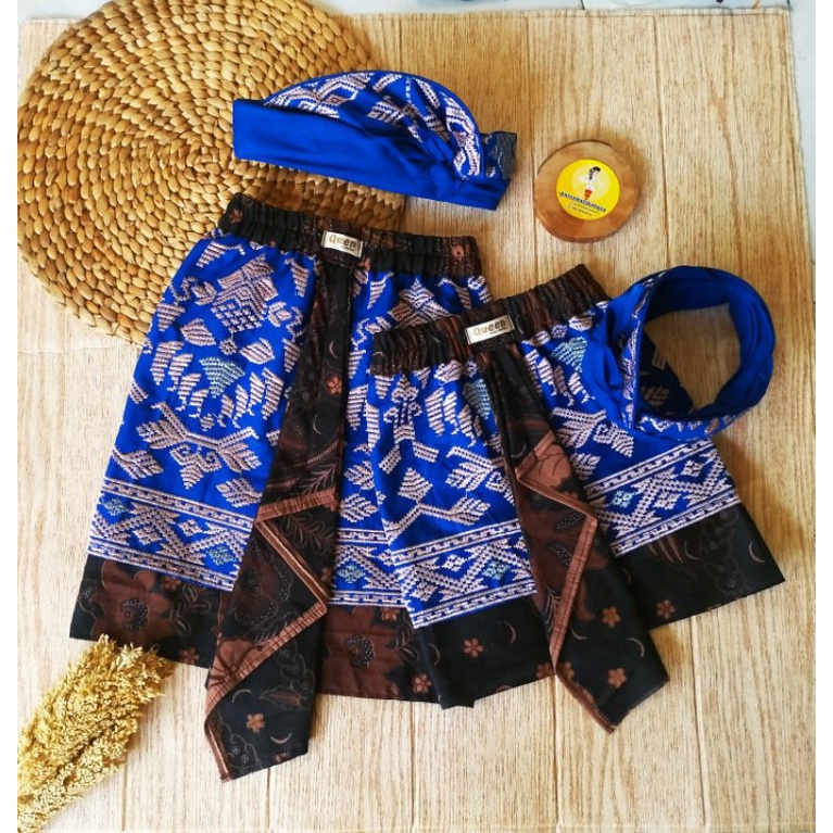 couple kakak & adik Kamen udeng