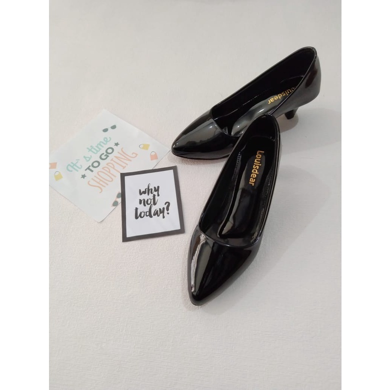 Medan Sepatu Wanita heel 3 cm sepatu kantor