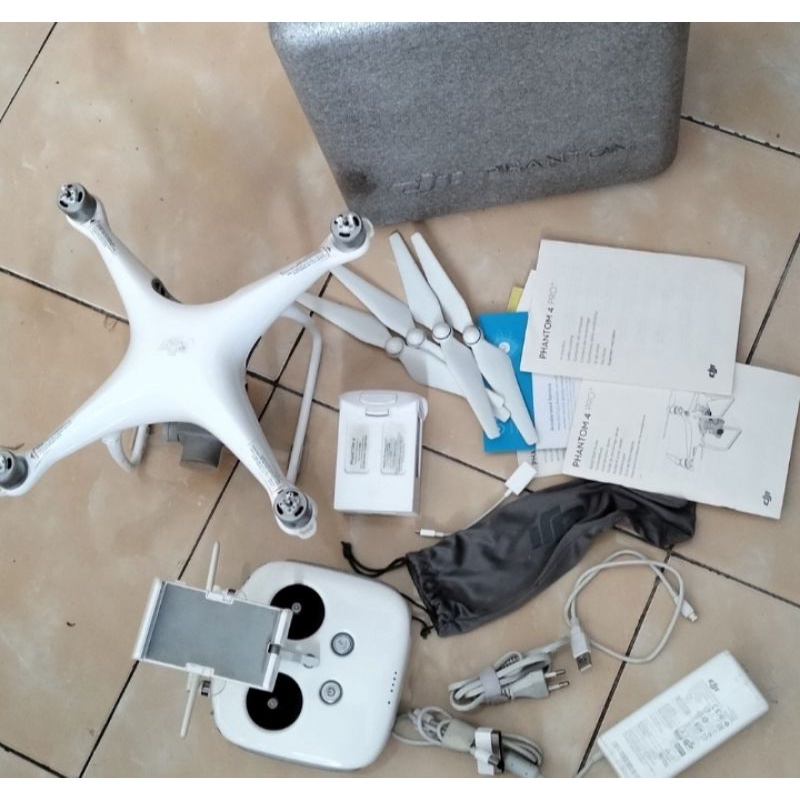 Pantom 4 pro drone