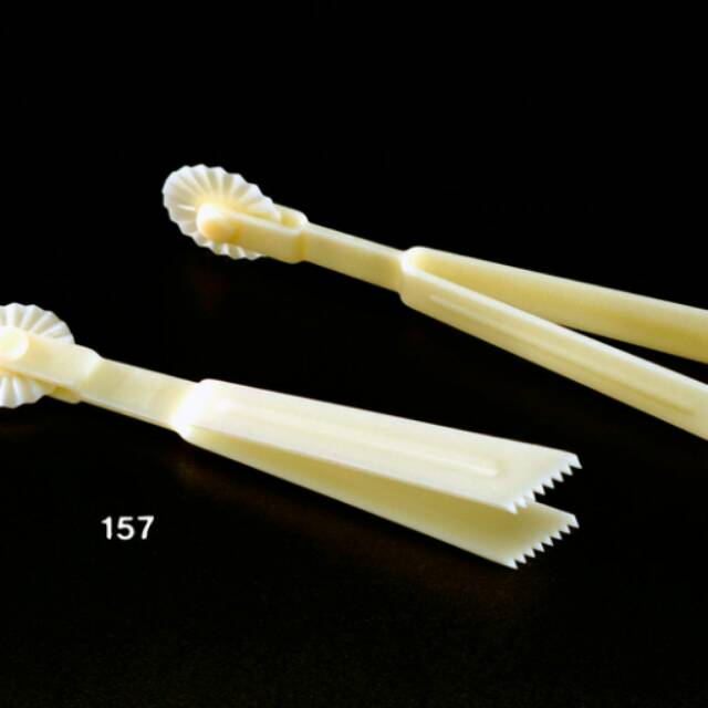 Jepit Nastar Capitan Nastar Daun Cetakan Nastar Daun