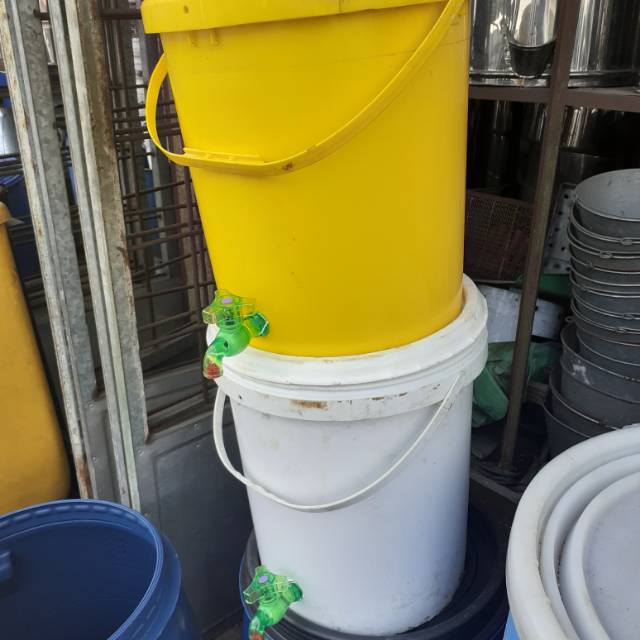 i4yqmo18v41i_zrzjmyselbdlkwh