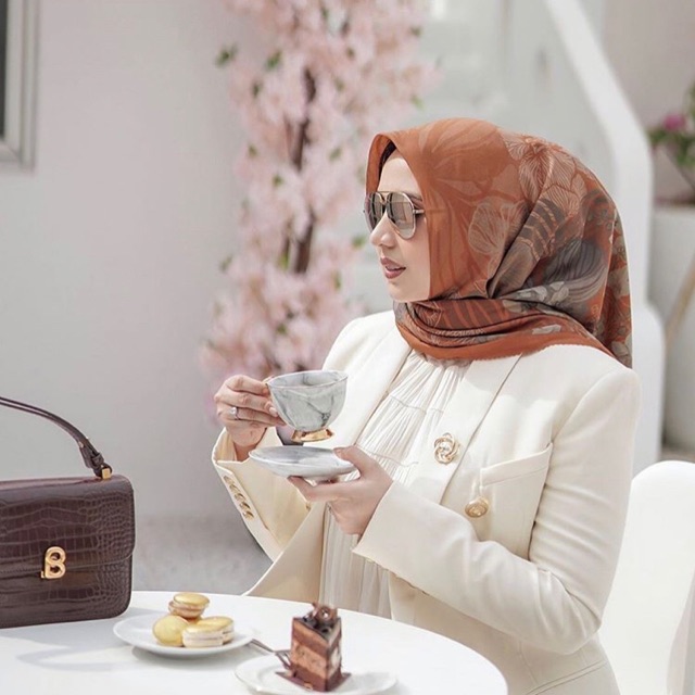 READY buttonscarves Orchide warna ORANGE