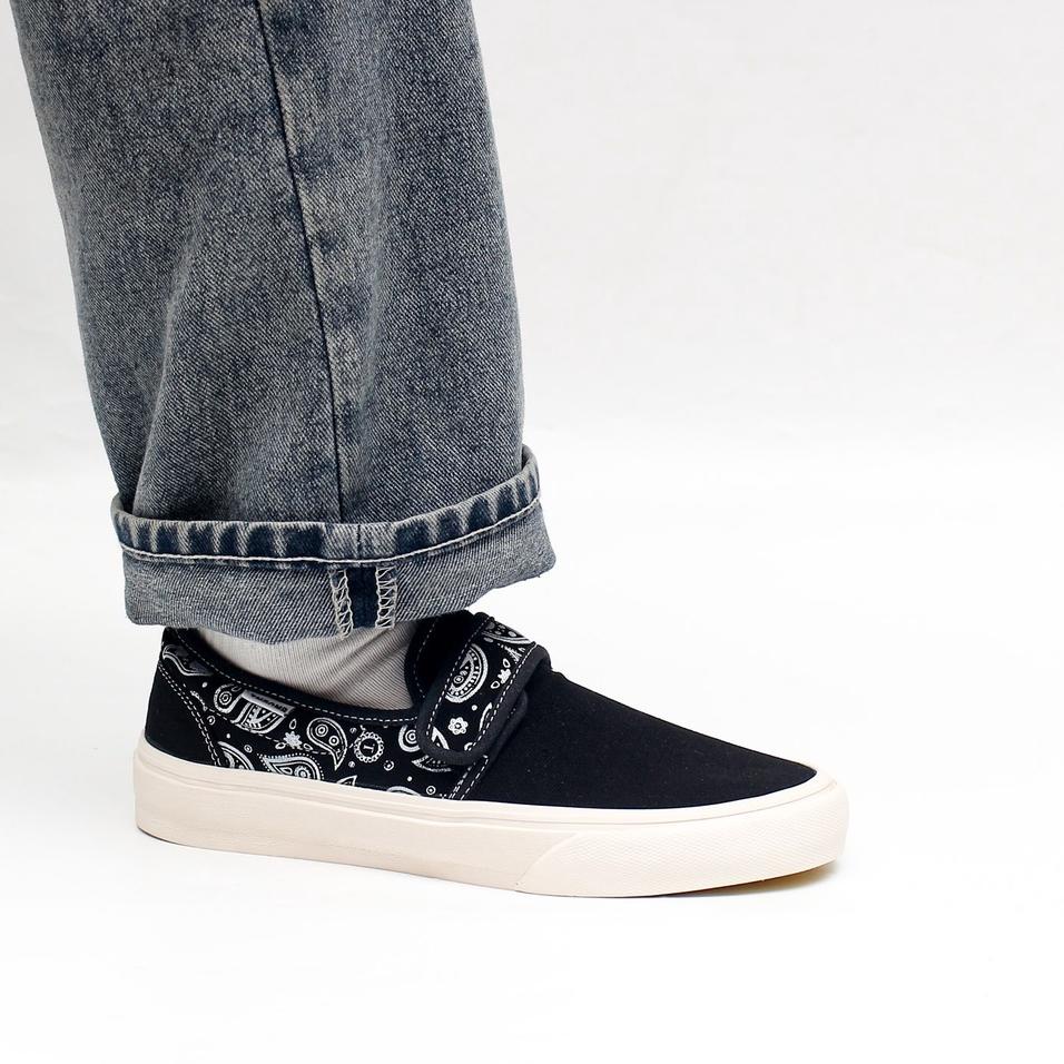 Hot Sell.. SEPATU TIMEBOMB VULCANIZED | SLIPON VELCRO  V5 | PAISLEY