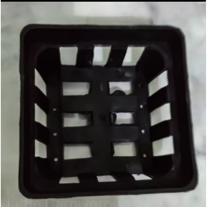Pot Vanda Anggrek Hitam / Pot Bunga Anggrek Kotak