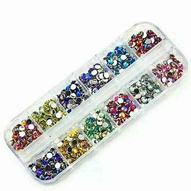 

Rhinestone 4mm