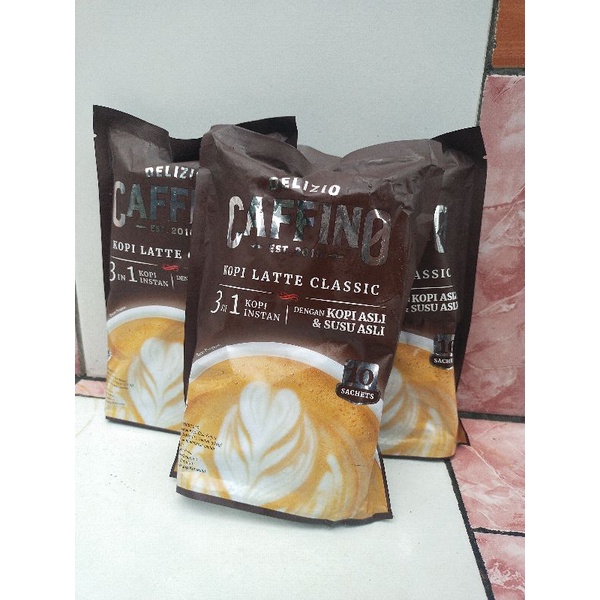 

Caffino kopi instan latte classic 10 x 20g