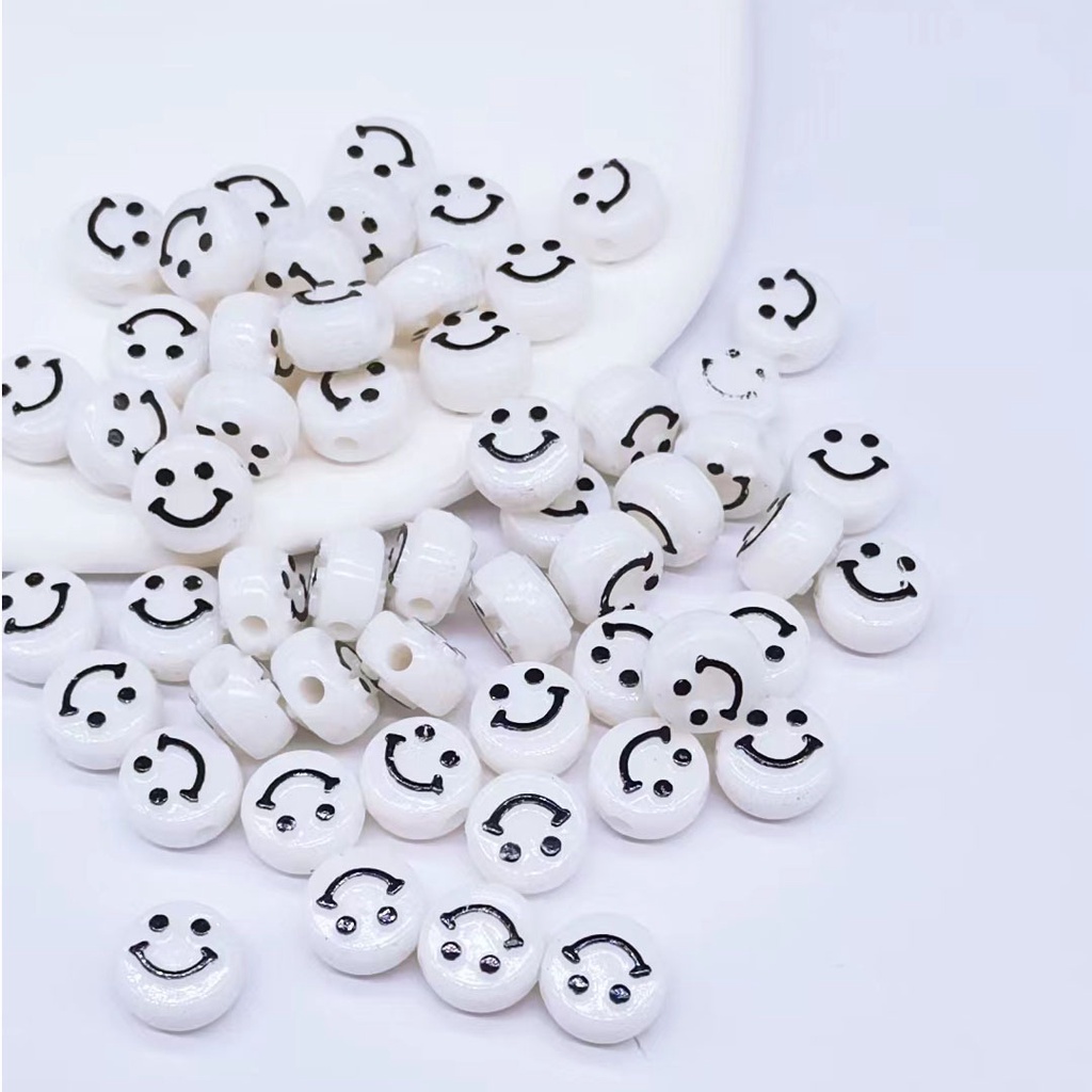 50pcs Manikmanik Spacer Longgar Motif Smiley Face Bahan Akrilik Ukuran 10mm