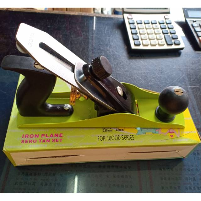 Serutan kayu manual Stamvick