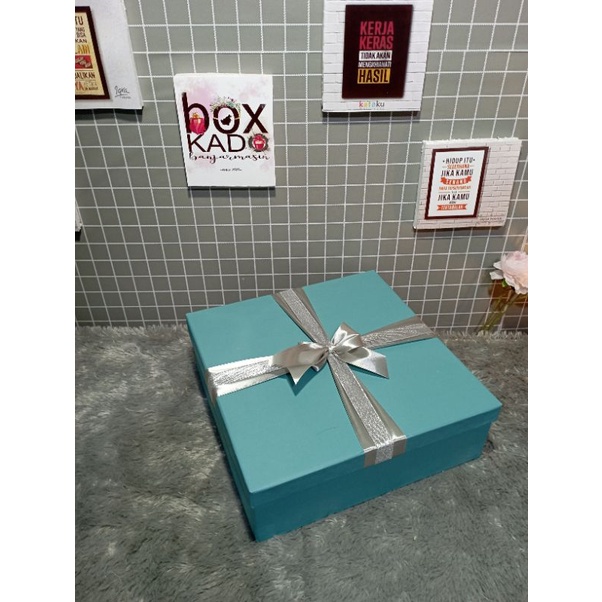 

Box Kado Tosca by box kado banjarmasin