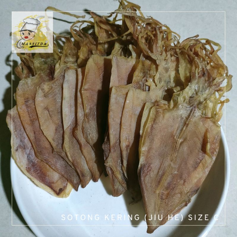 

sotong/cumi kering/juhi ukuran kecil