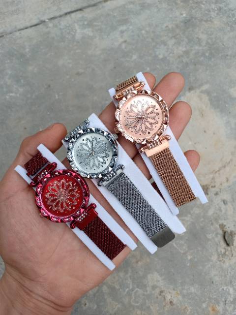 Jam Tangan Wanita Magnetik Diamond Bunga Hiasan Cod Bayar Ditempat