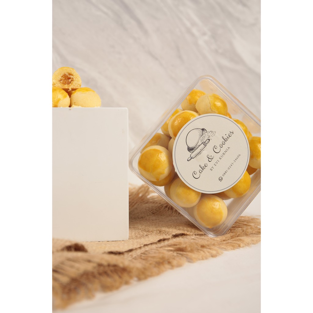 

Kue Kering Nastar PREMIUM by Evi Kurnia