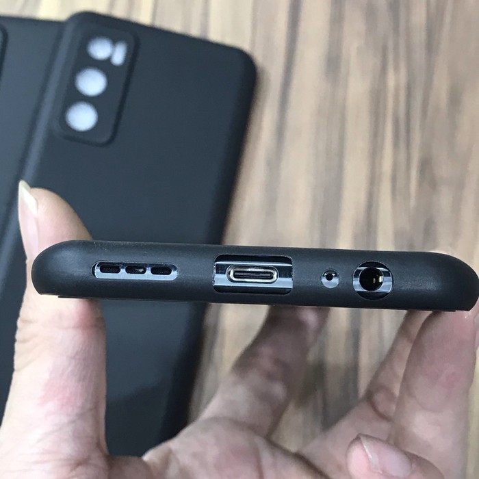 PREMIUM BLACK MATTE WITH CAMERA PROTECTOR FOR VIVO V20 SE