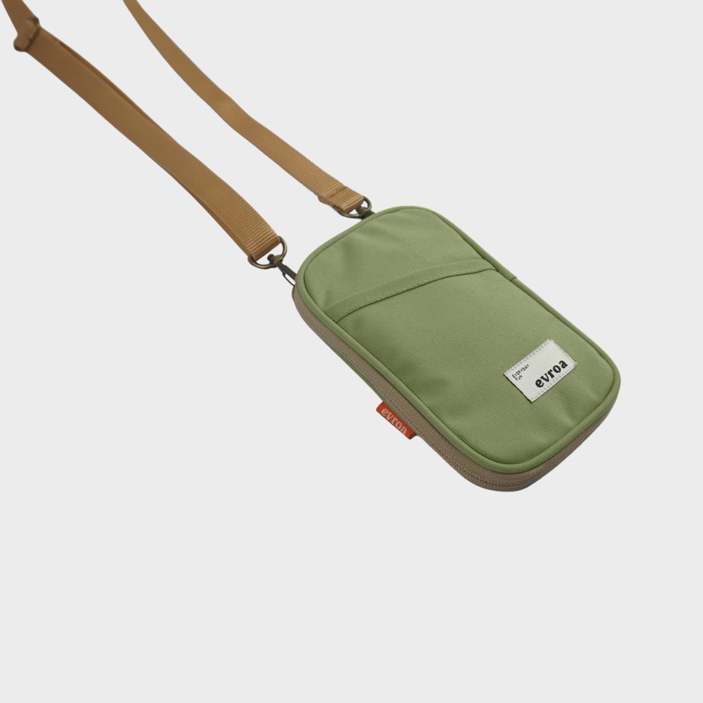 Evroa Polka Sling Phone - Sage Green